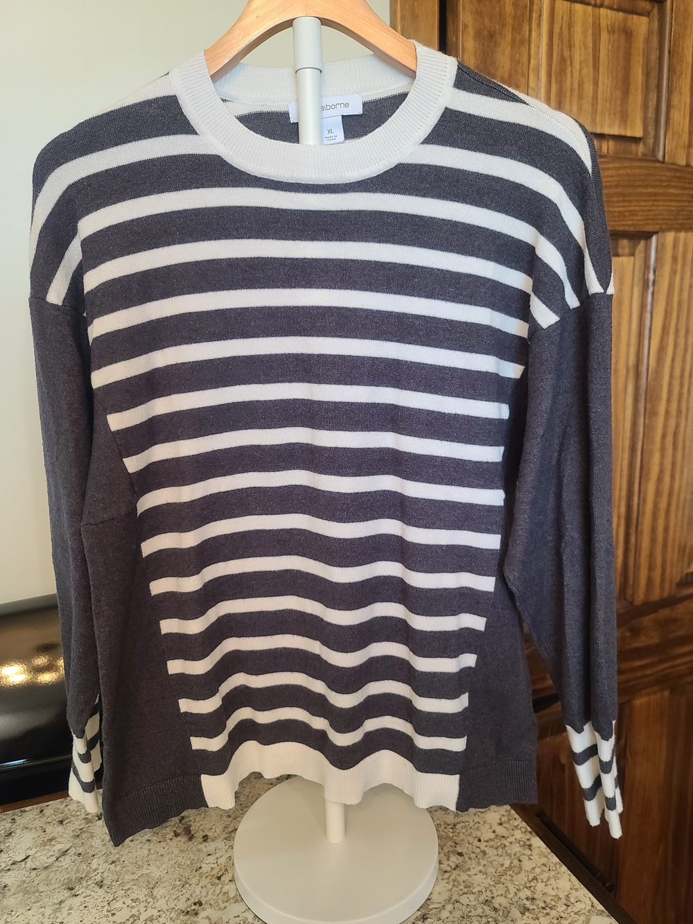 Liz Claiborne Striped Crewneck Sweater in Navy & White